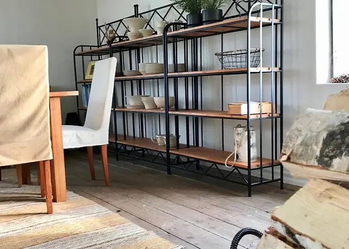 H A R R B A D A - Kaksi Moekkiae Merenrannalla Kokkola (Karleby)